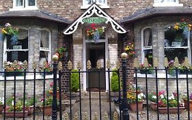 Greenside Guesthouse